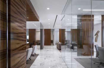 Glass partition floor to ceiling